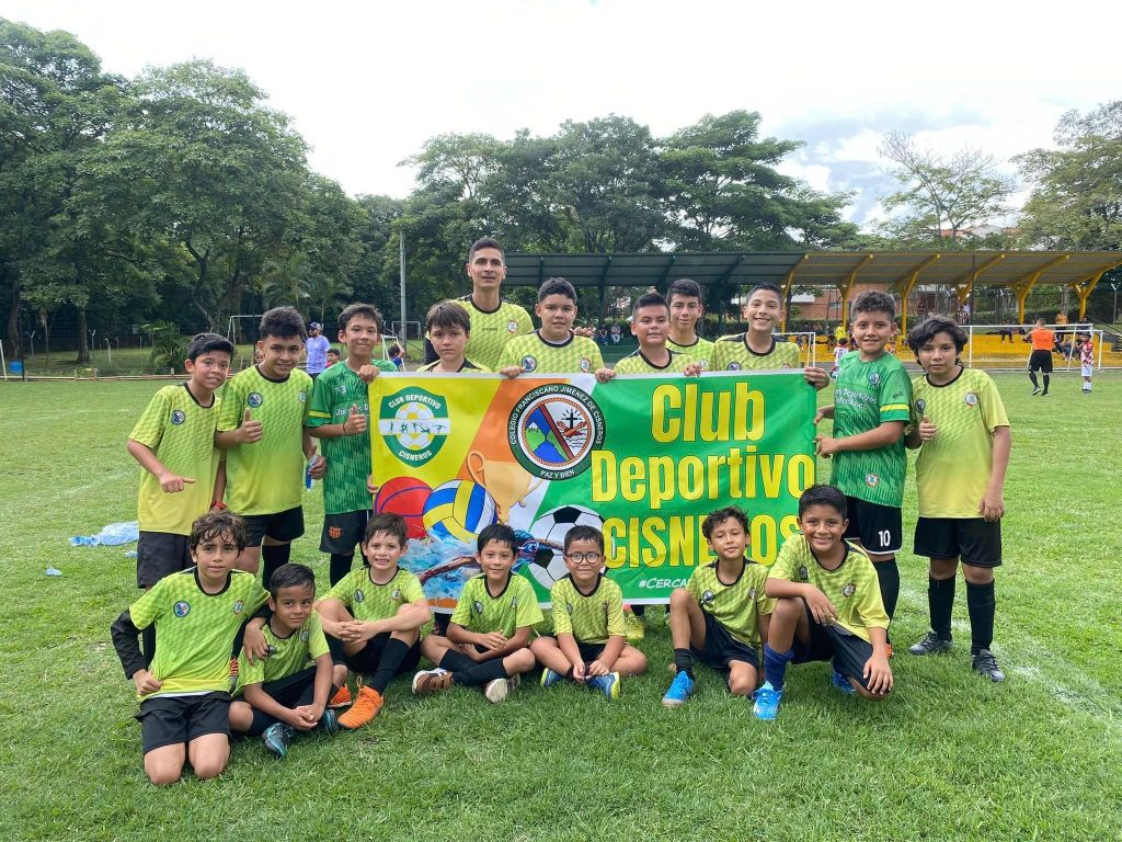 CON ÉXITO SE DESARROLLÓ EL 2DO FESTIVAL DE FÚTBOL CISNERISTA